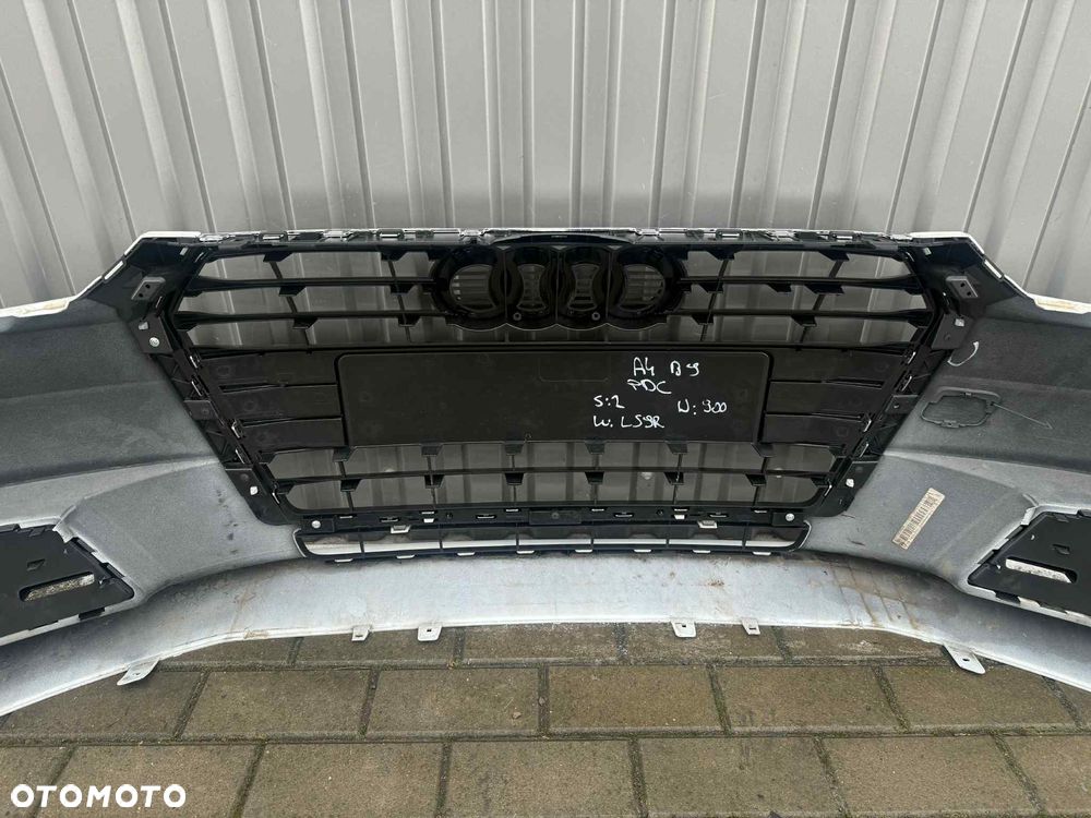 Audi A4 B9 Zderzak Przód Przedni 15-19 PDC Kolor: LS9R - 9