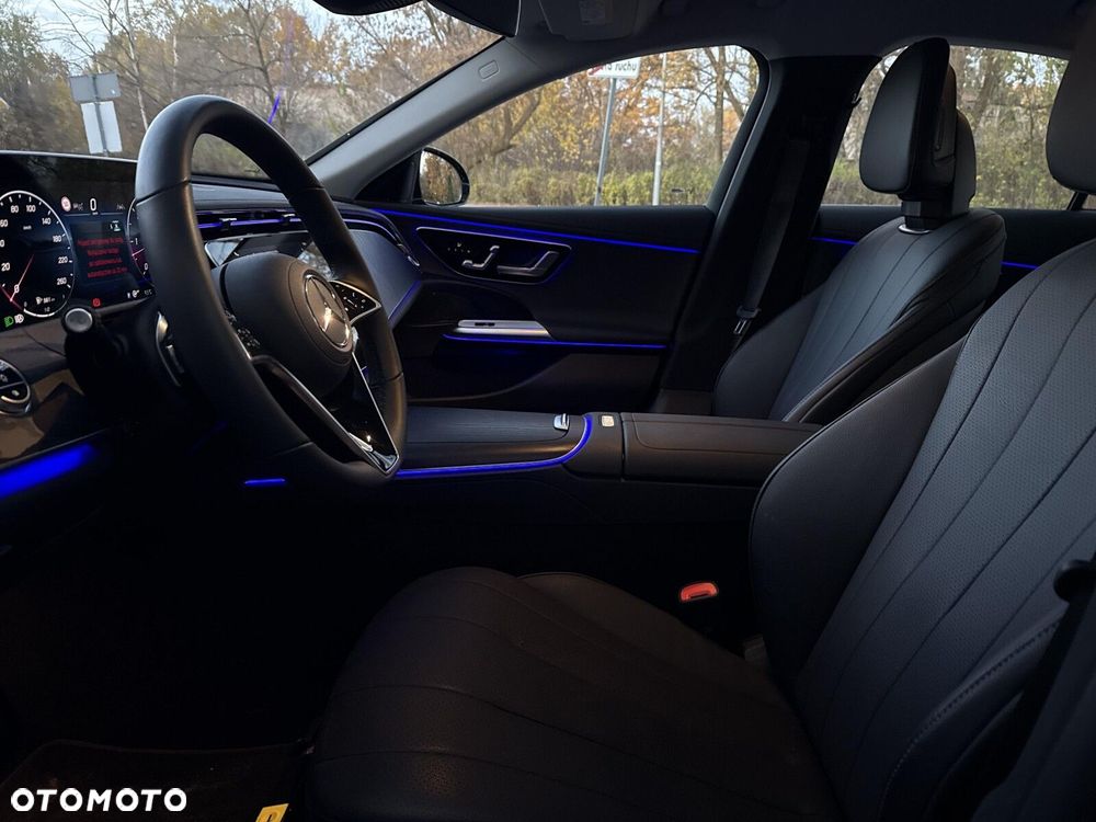 Mercedes-Benz Klasa E - 17