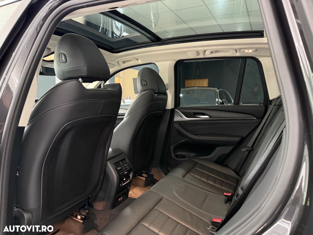 BMW X3 xDrive30e AT PHEV - 15