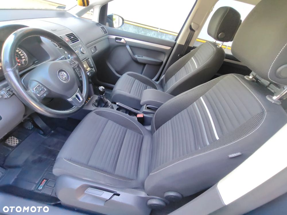 Volkswagen Touran 1.6 TDI DPF BlueMot Comfortline - 7