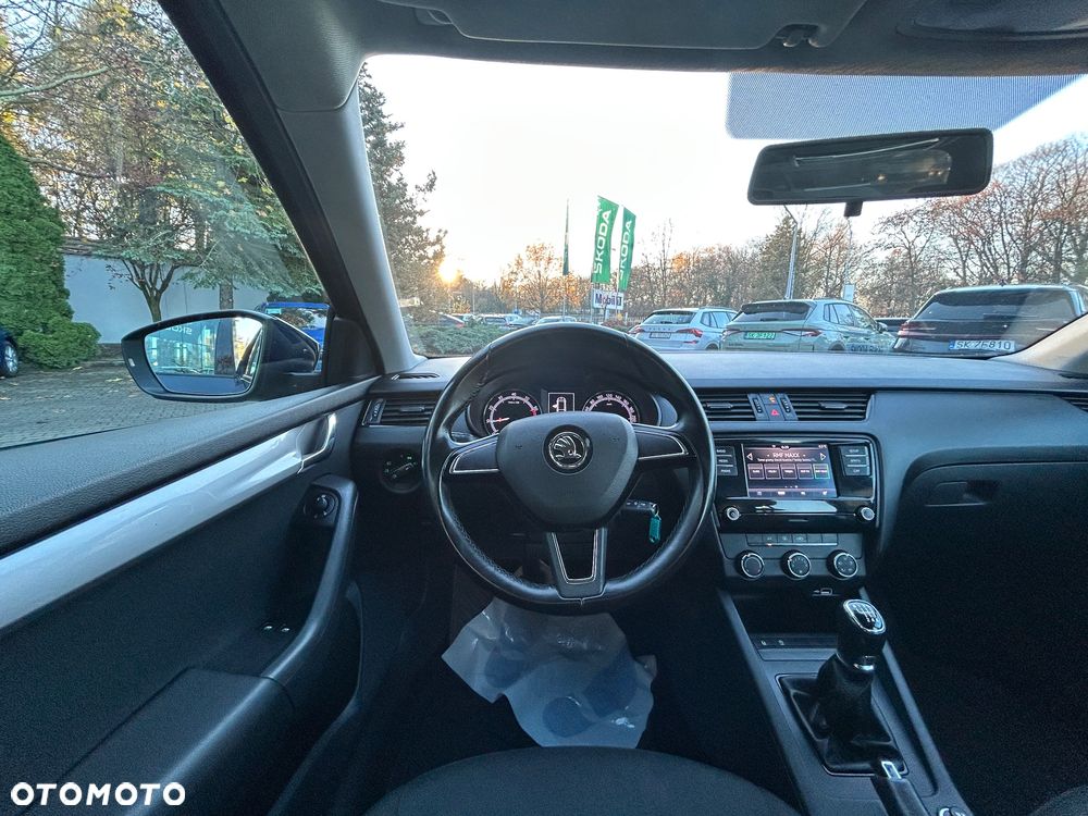 Skoda Octavia 1.4 TSI Active - 14