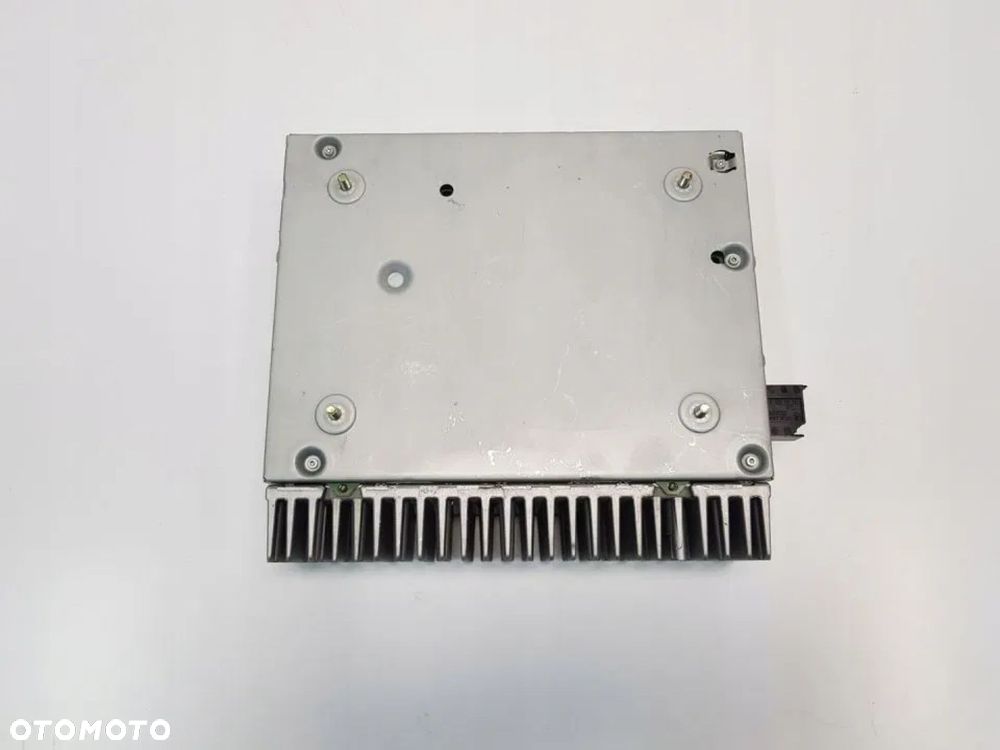 WZMACNIACZ BECKER MERCEDES CLS W211 A2118701789 - 2