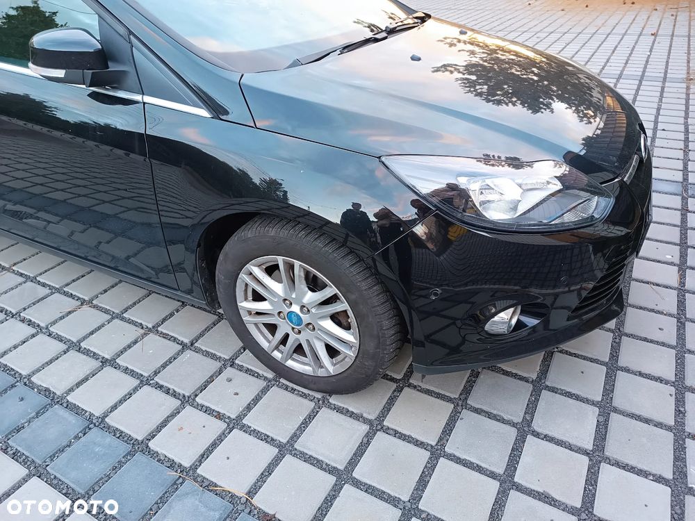 Ford Focus 2014 photo 2
