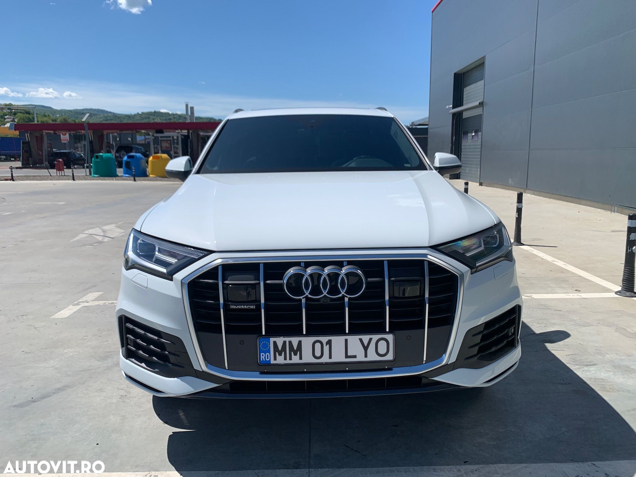 Audi Q7 - 1