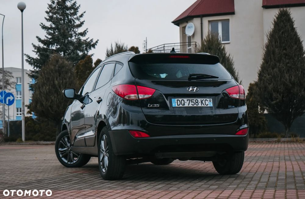 Hyundai ix35 1.7 CRDi 2WD blue Finale Gold - 9