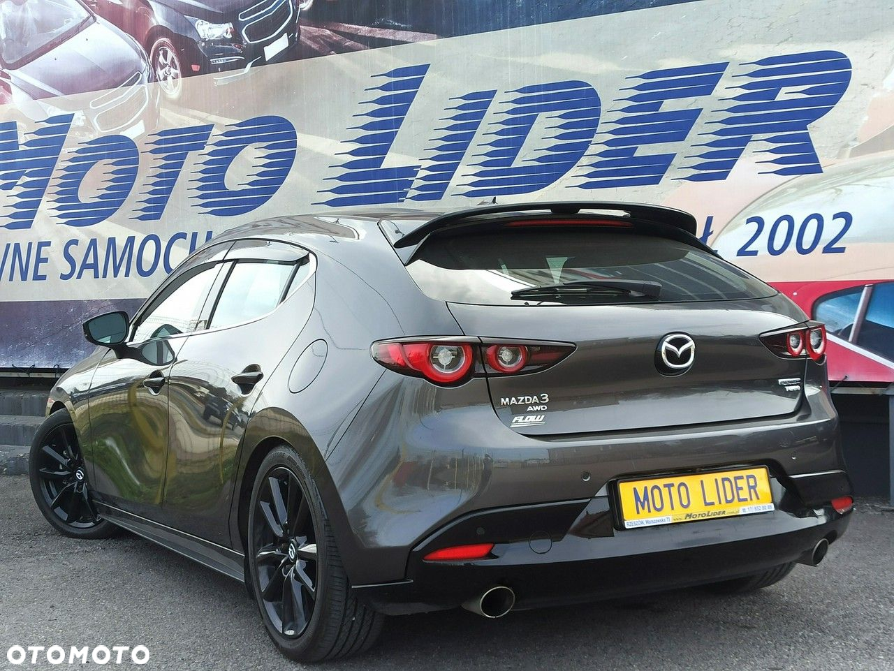 Mazda 3 - 4