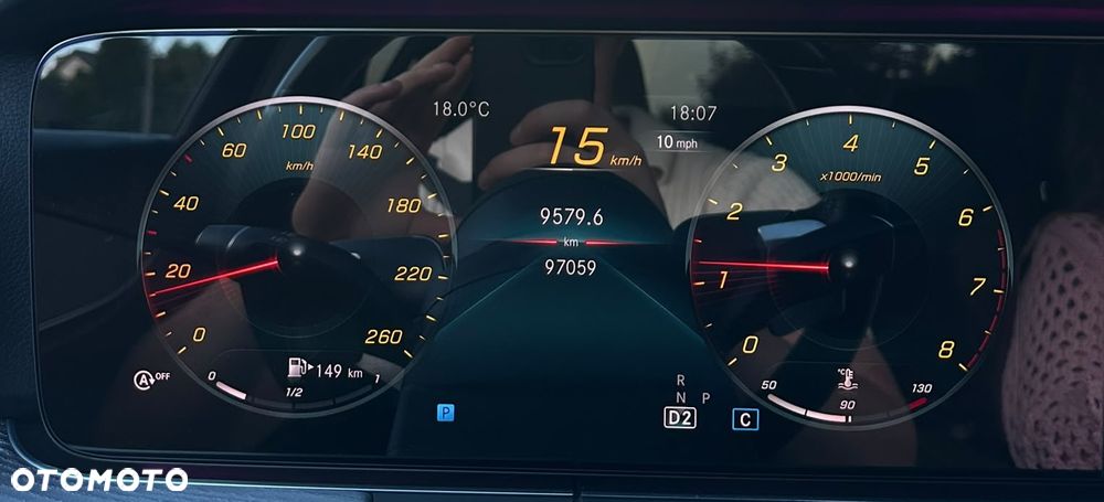 Mercedes-Benz Klasa E 300 9G-TRONIC AMG Line - 7