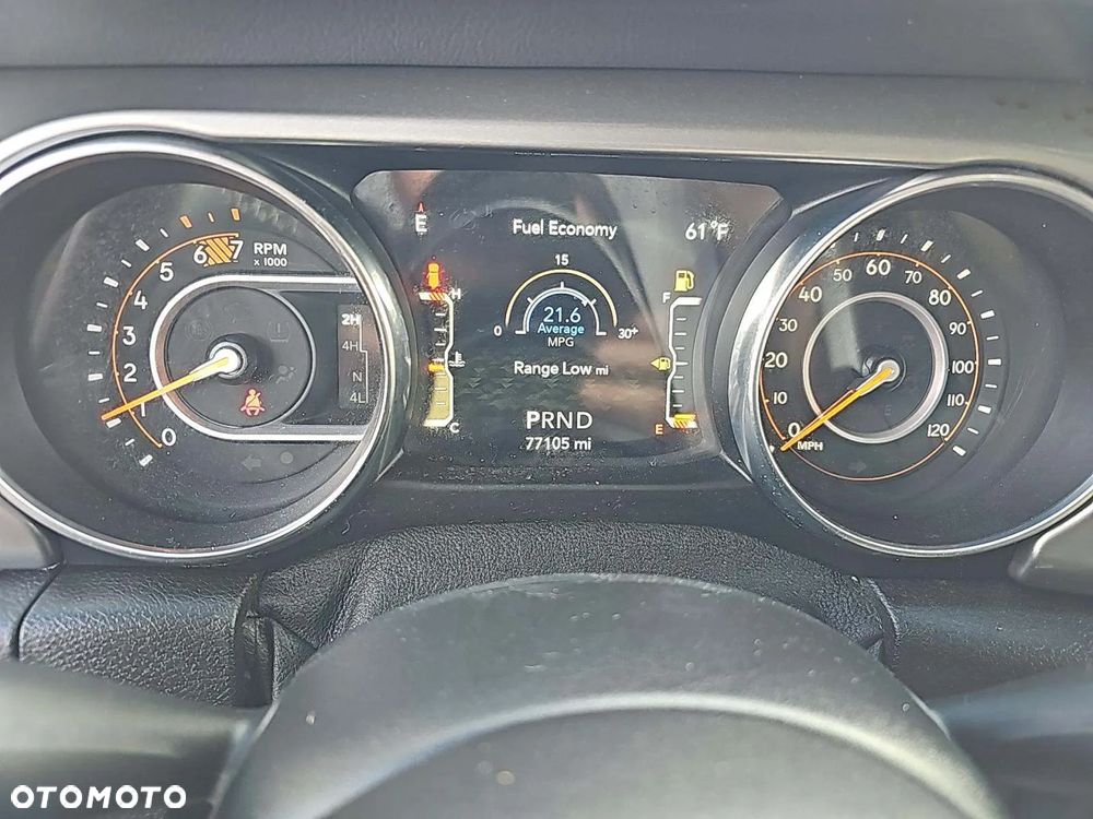 Jeep Wrangler Unlimited GME 2.0 Turbo Sahara - 10
