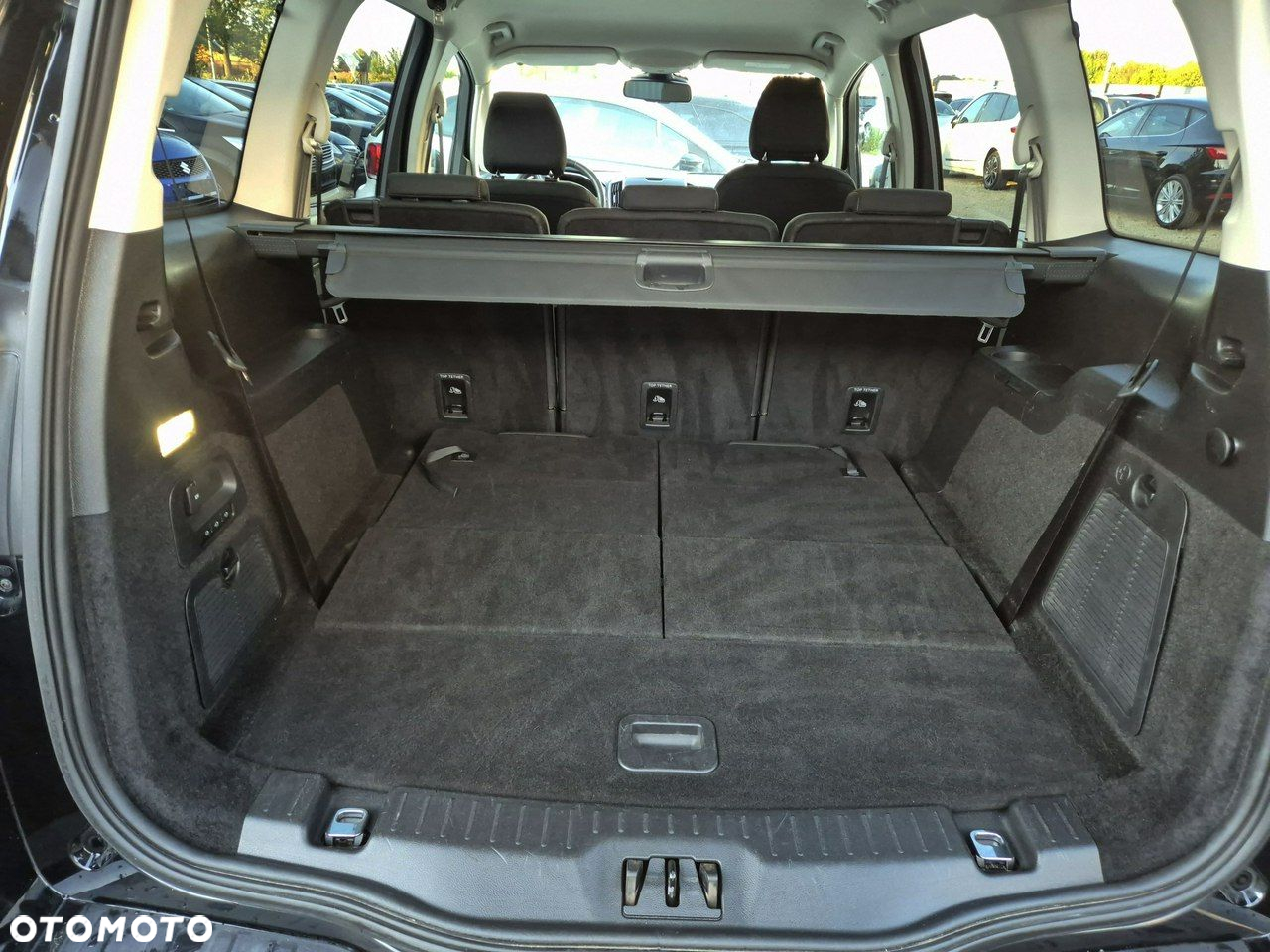 Ford Galaxy - 5