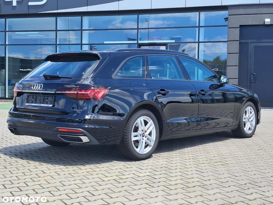 Audi A4 Avant - 5