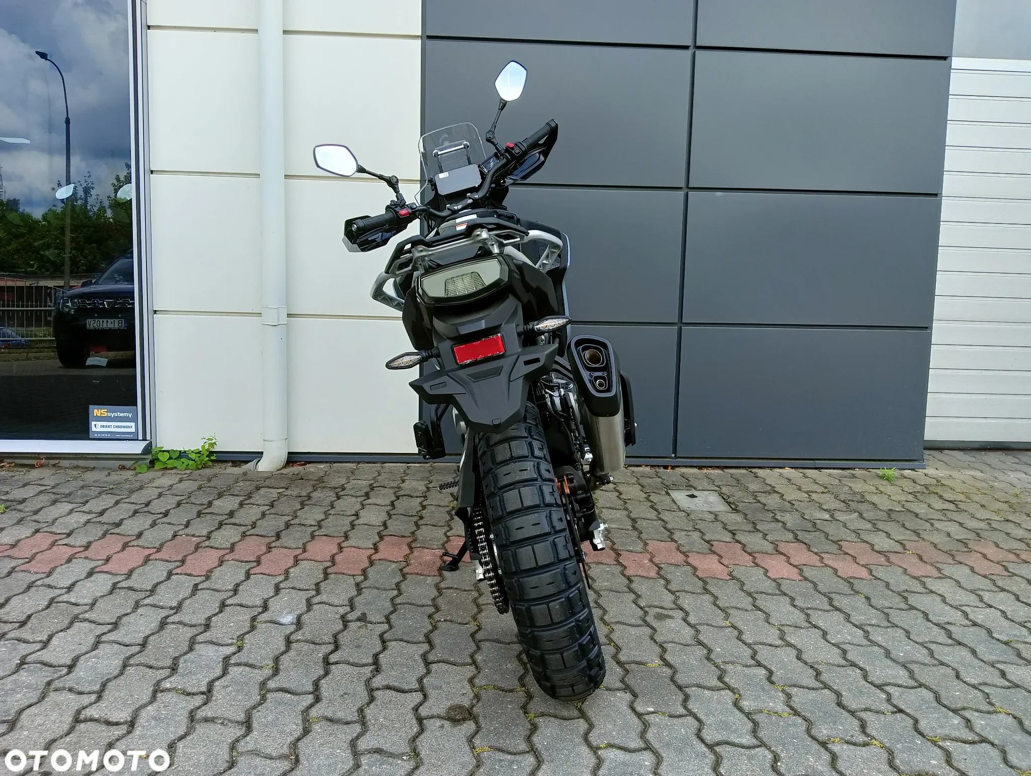 CFMoto MT
