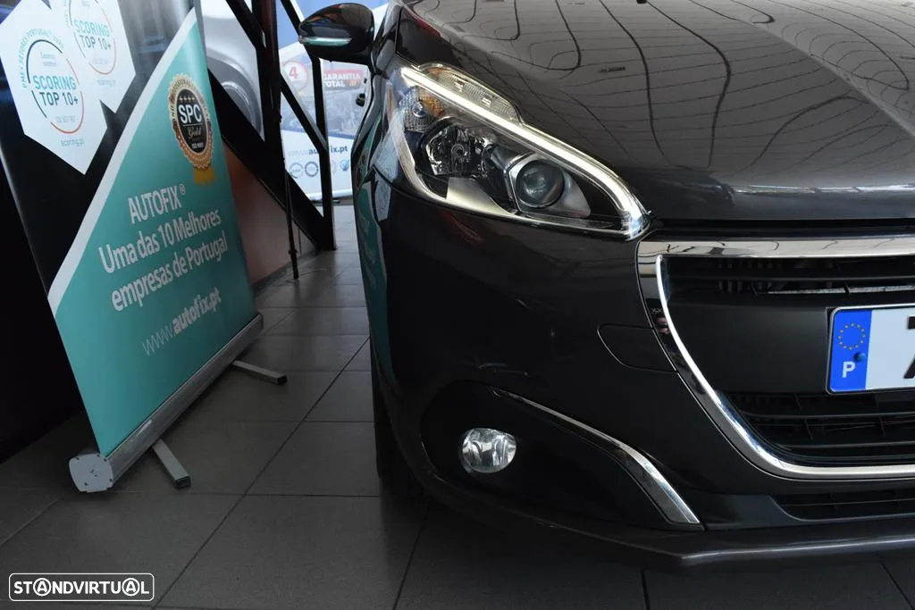 Peugeot 208 1.5 BlueHDi Signature - 35