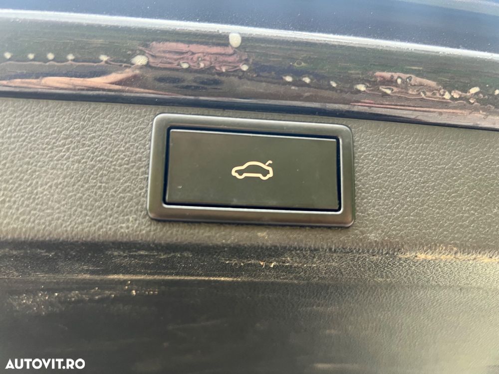 Skoda Octavia 2.0 TDI DSG First Edition - 7