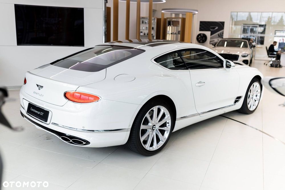 Bentley Continental GT - 20