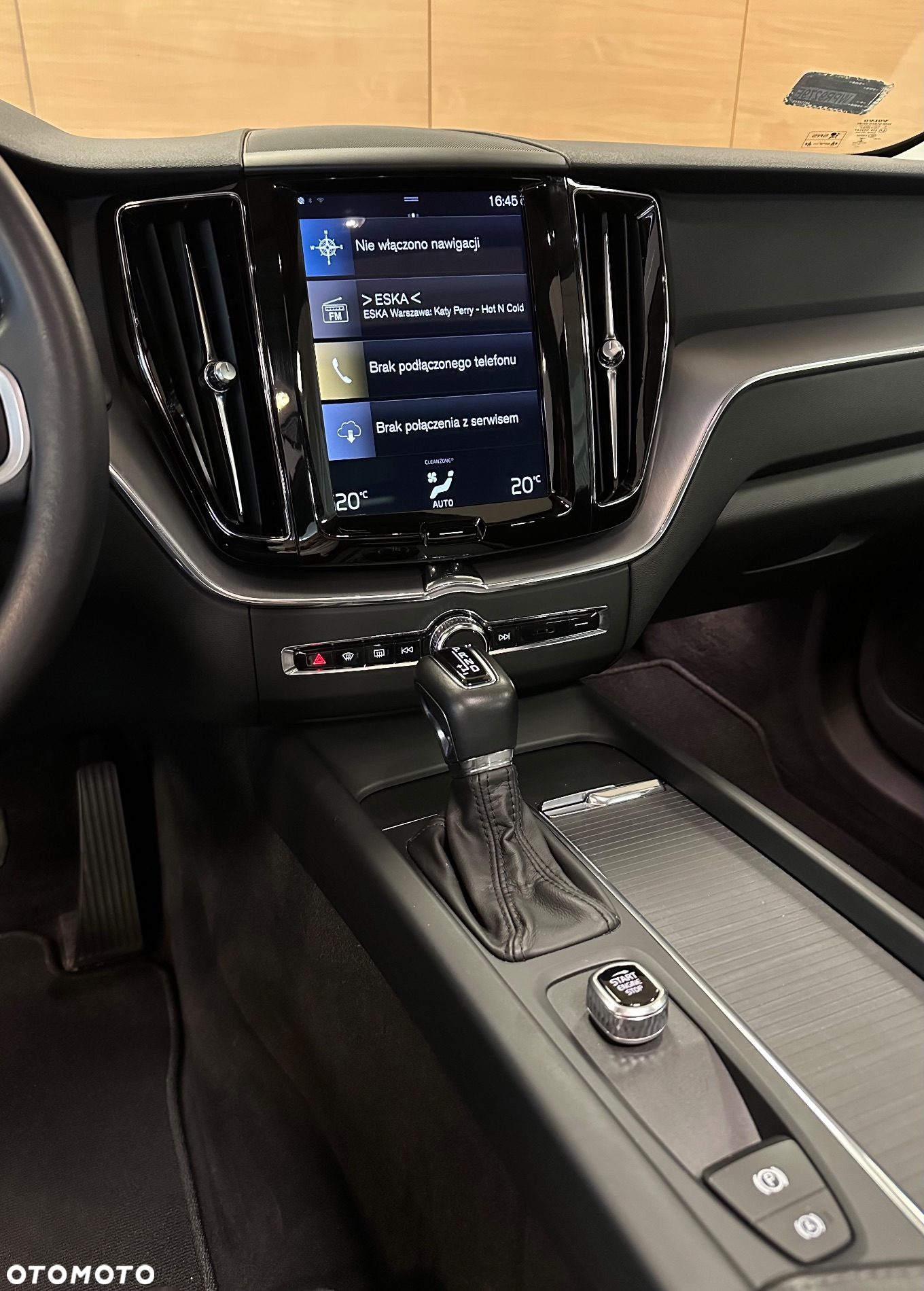 Volvo XC 60 T5 AWD Momentum - 14
