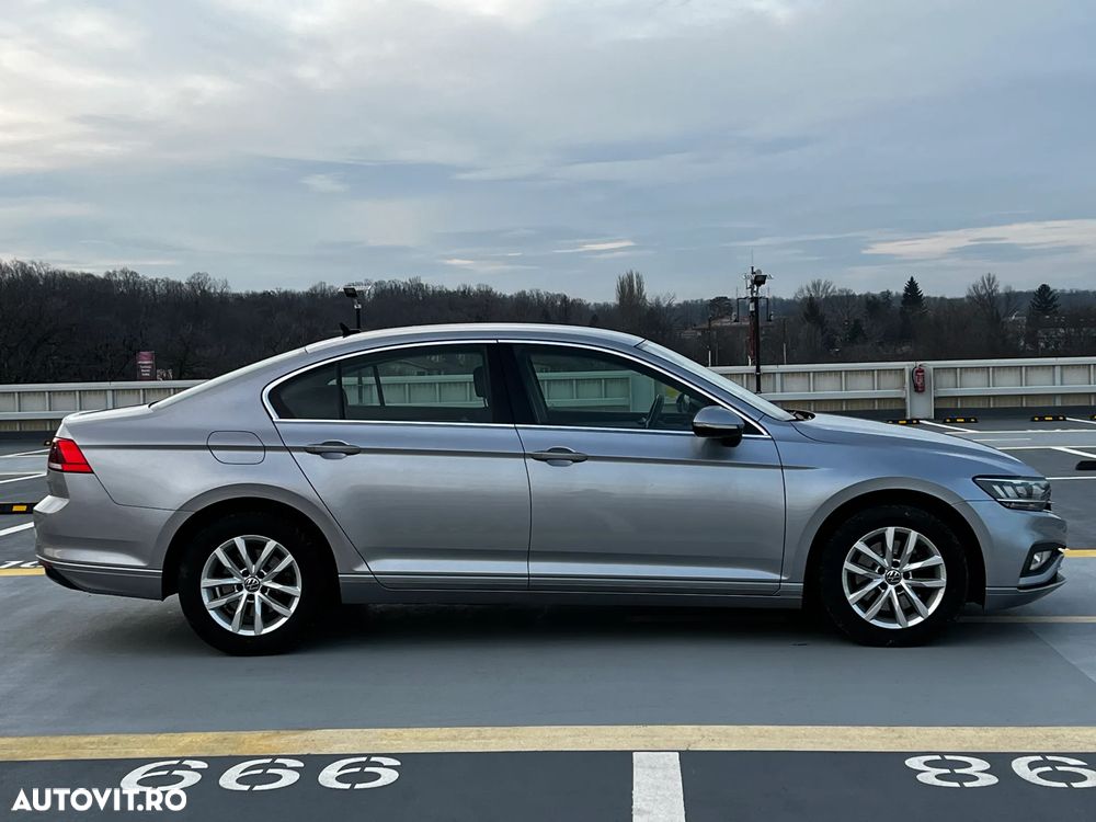 Volkswagen Passat - 7