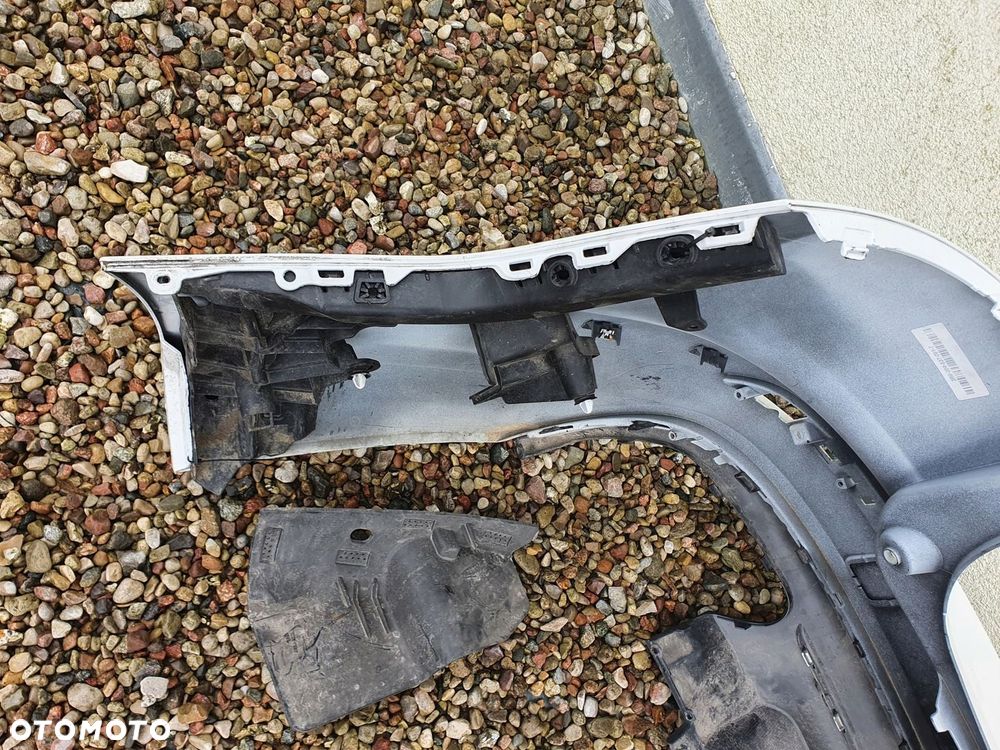 Zderzak tył tylny Volvo V60 II kombi rok 18- - 8