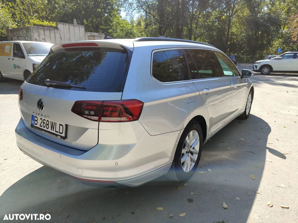 Volkswagen Passat Variant 2.0 TDI DSG Advance - 14