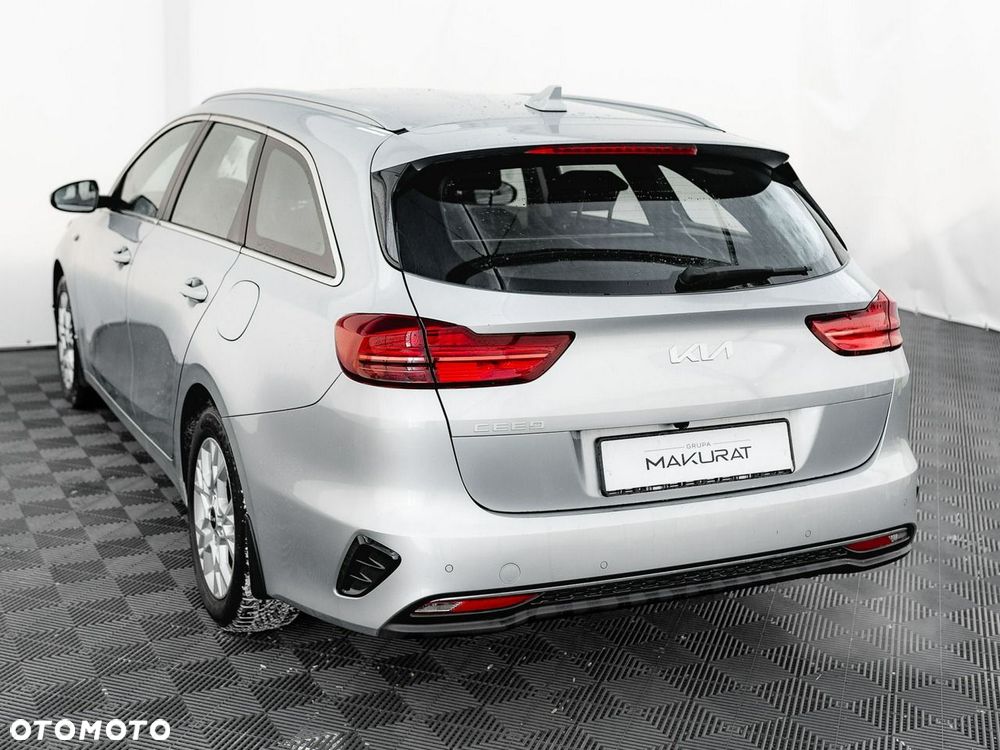 Kia Ceed 1.5 T-GDI M - 4