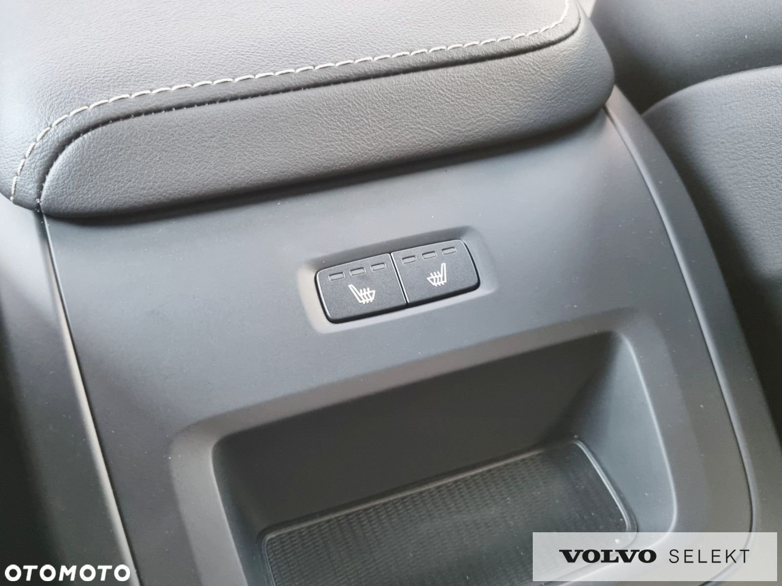 Volvo XC 60 - 33