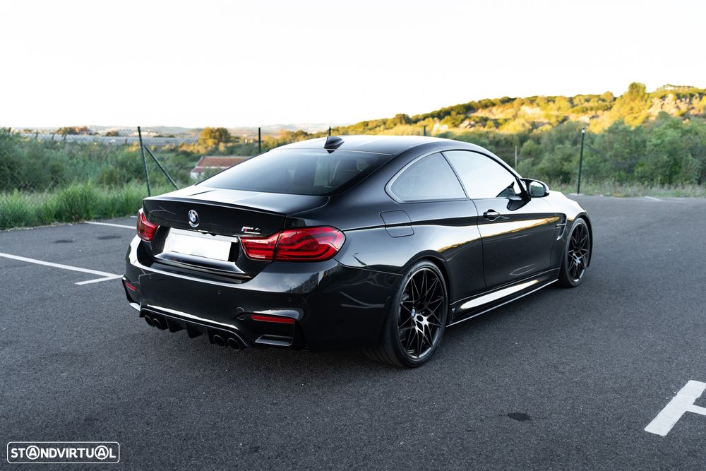 BMW M4 DKG Competition - 9