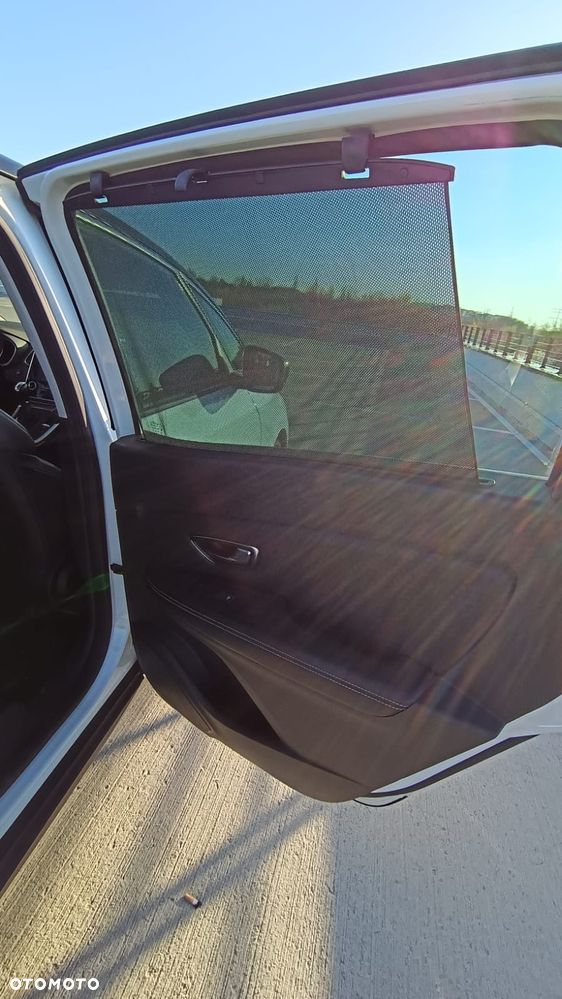 Renault Grand Scenic - 16