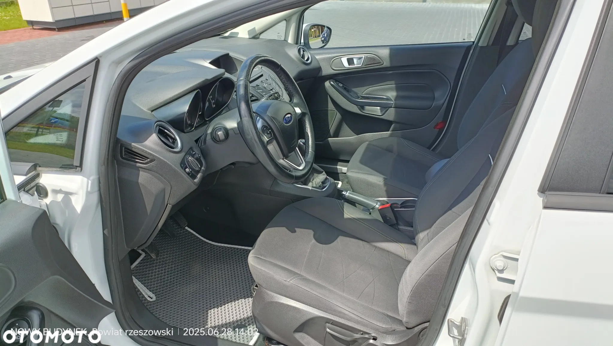 Ford Fiesta - 14