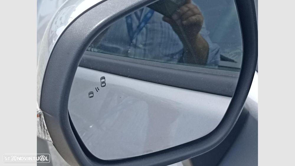 Ford Puma 1.0 EcoBoost MHEV Titanium - 17