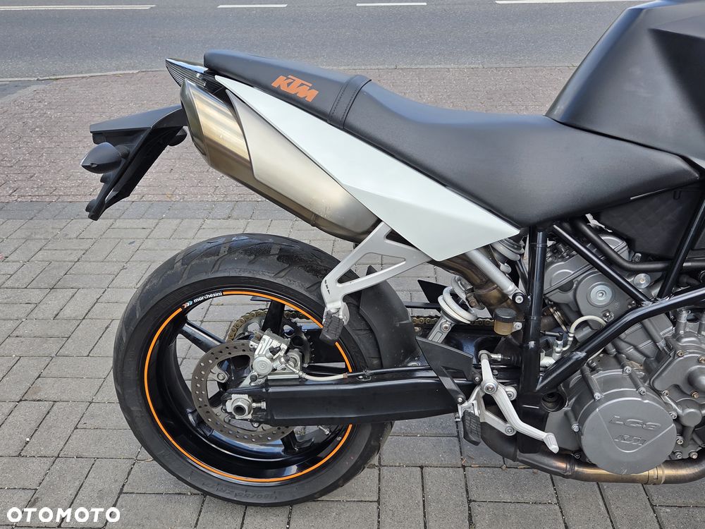 KTM Super Duke - 18