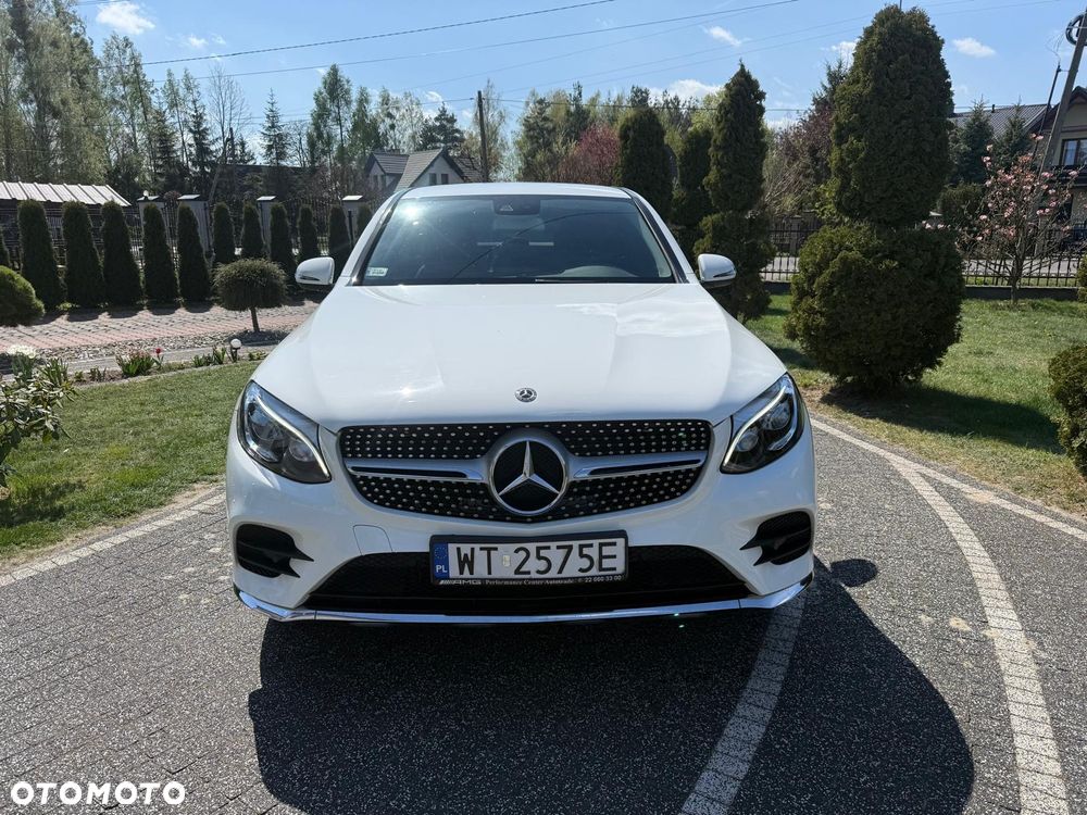 Mercedes-Benz GLC 250 4Matic 9G-TRONIC AMG Line - 19