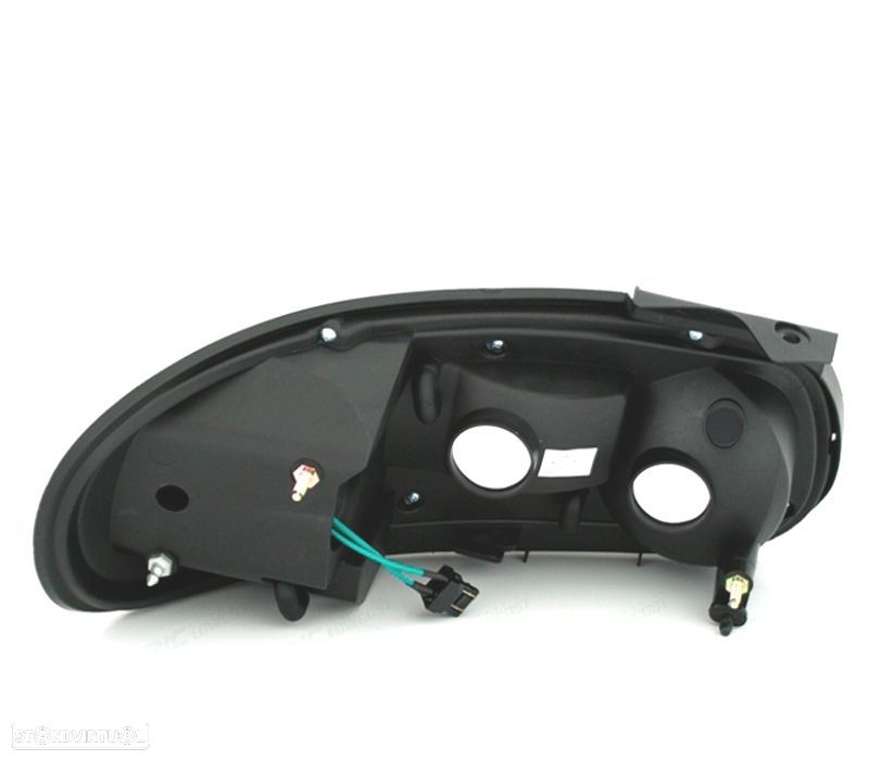 FAROLINS TRASEIROS MAZDA MX 5 98-05 LED FUNDO CROMADOS - 2