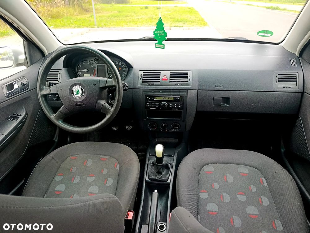 Skoda Fabia - 9