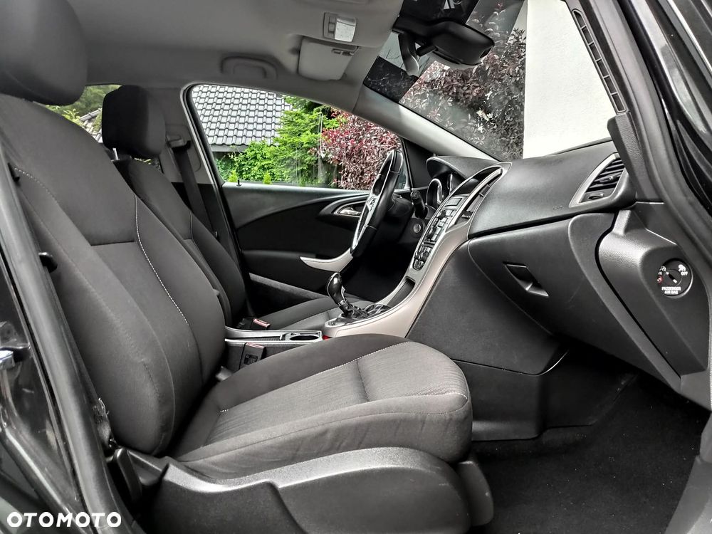 Opel Astra - 10