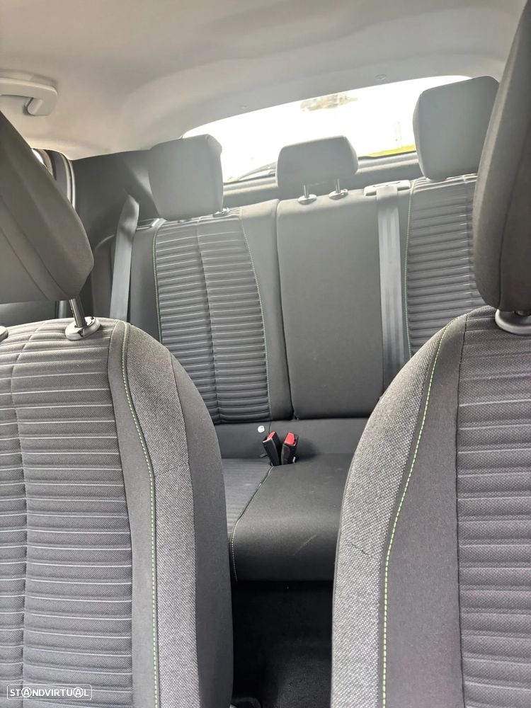 Peugeot 208 1.2 PureTech Active - 6