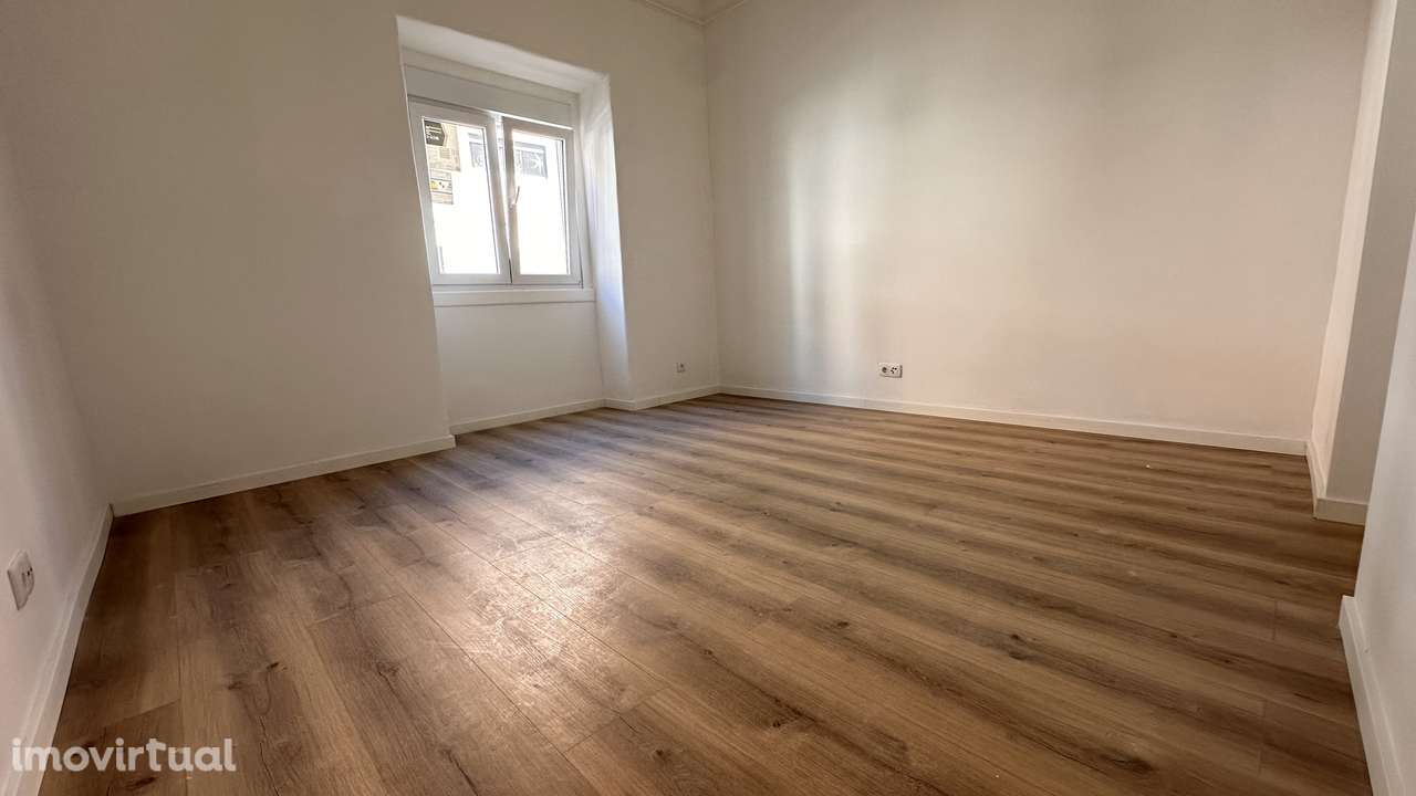 T2 a estrear com um terraço de 30m2 - Grande imagem: 3/15