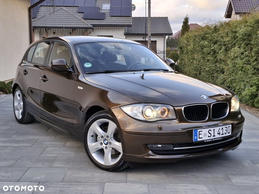 BMW Seria 1 120d DPF Edition Lifestyle - 11