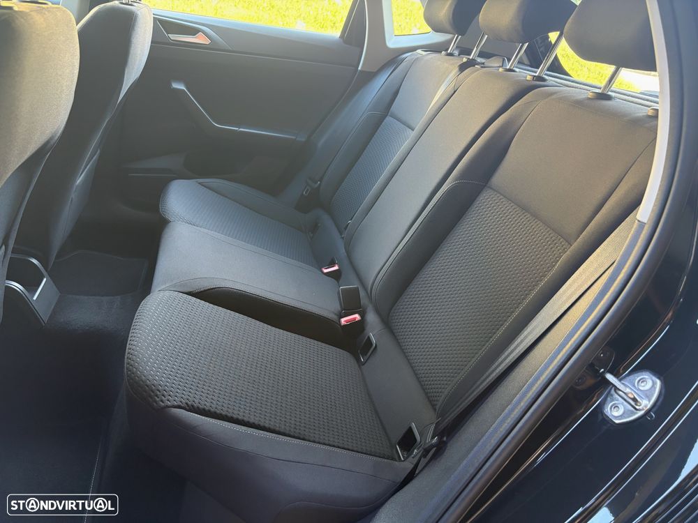VW Polo 1.0 Confortline - 26