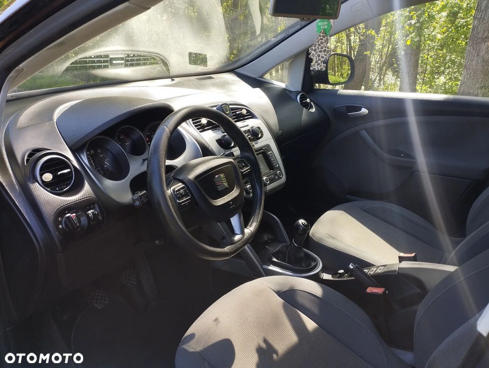Seat Altea XL 1.6 TDI DPF CR Ecomotive Reference - 22