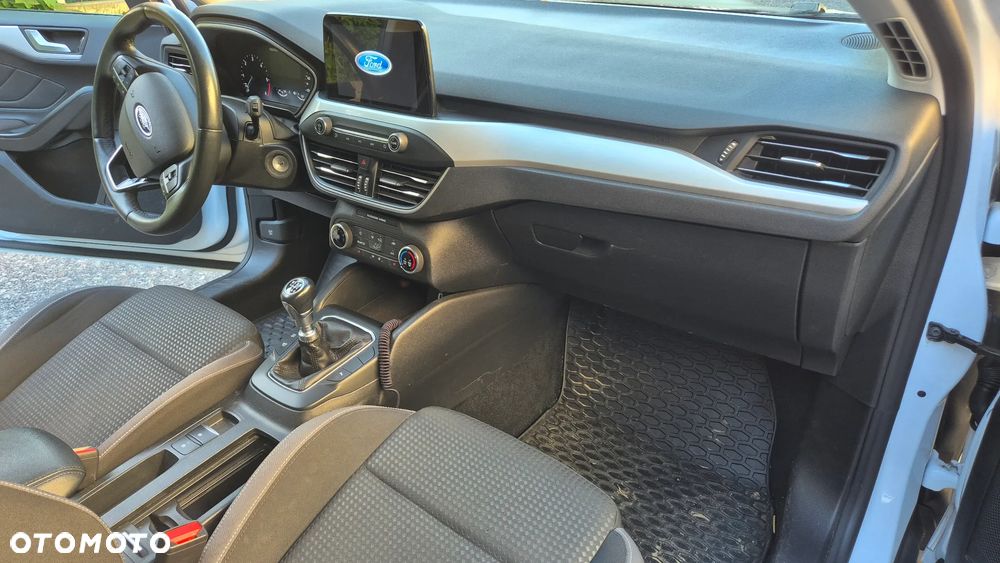 Ford Focus 1.5 EcoBlue Start-Stopp-System COOL&CONNECT - 25