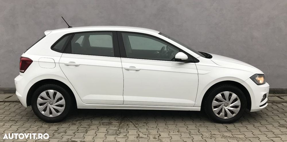 Volkswagen Polo 1.6 TDI Comfortline - 9