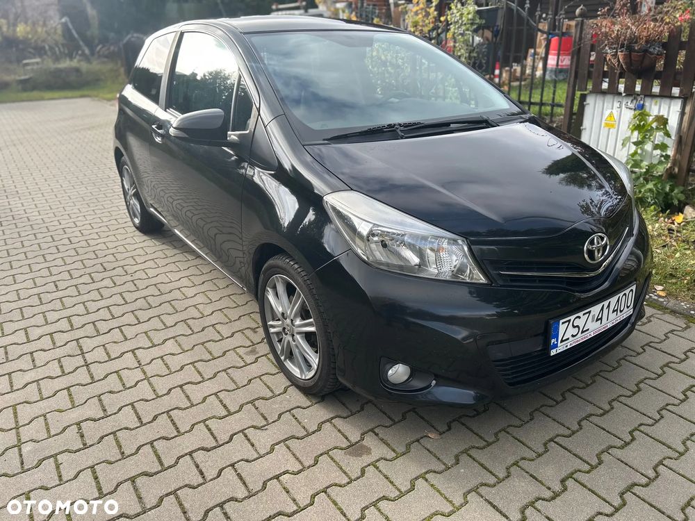 Toyota Yaris 1.4 D-4D Premium - 1