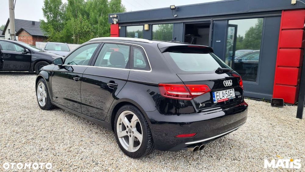 Audi A3 Sportback - 2