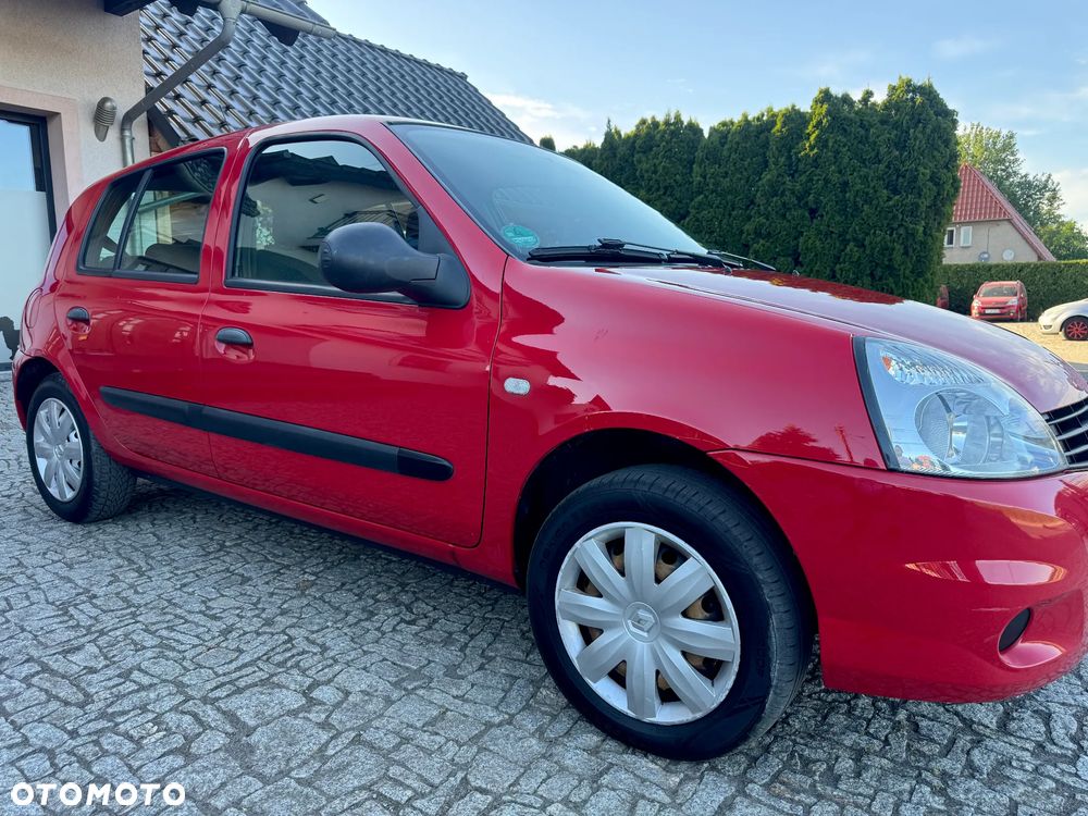 Renault Clio 1.2 Campus Authentique - 11