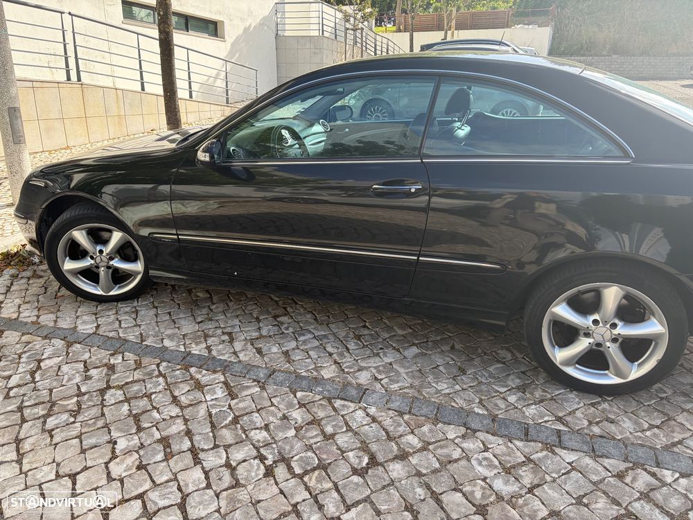 Mercedes-Benz CLK 270 - 2