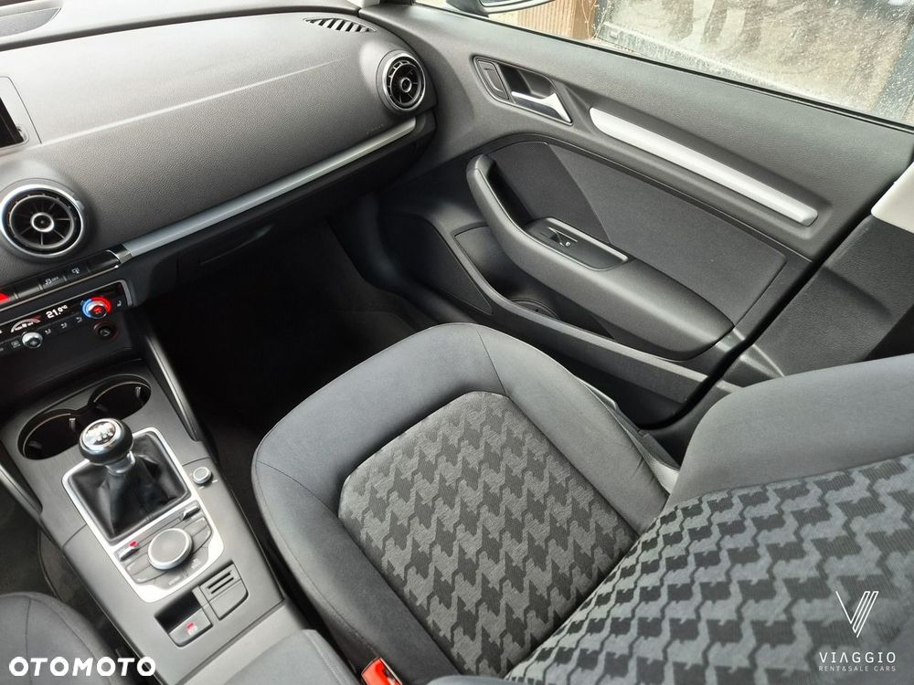 Audi A3 Sportback 1.4 TFSI Attraction - 11