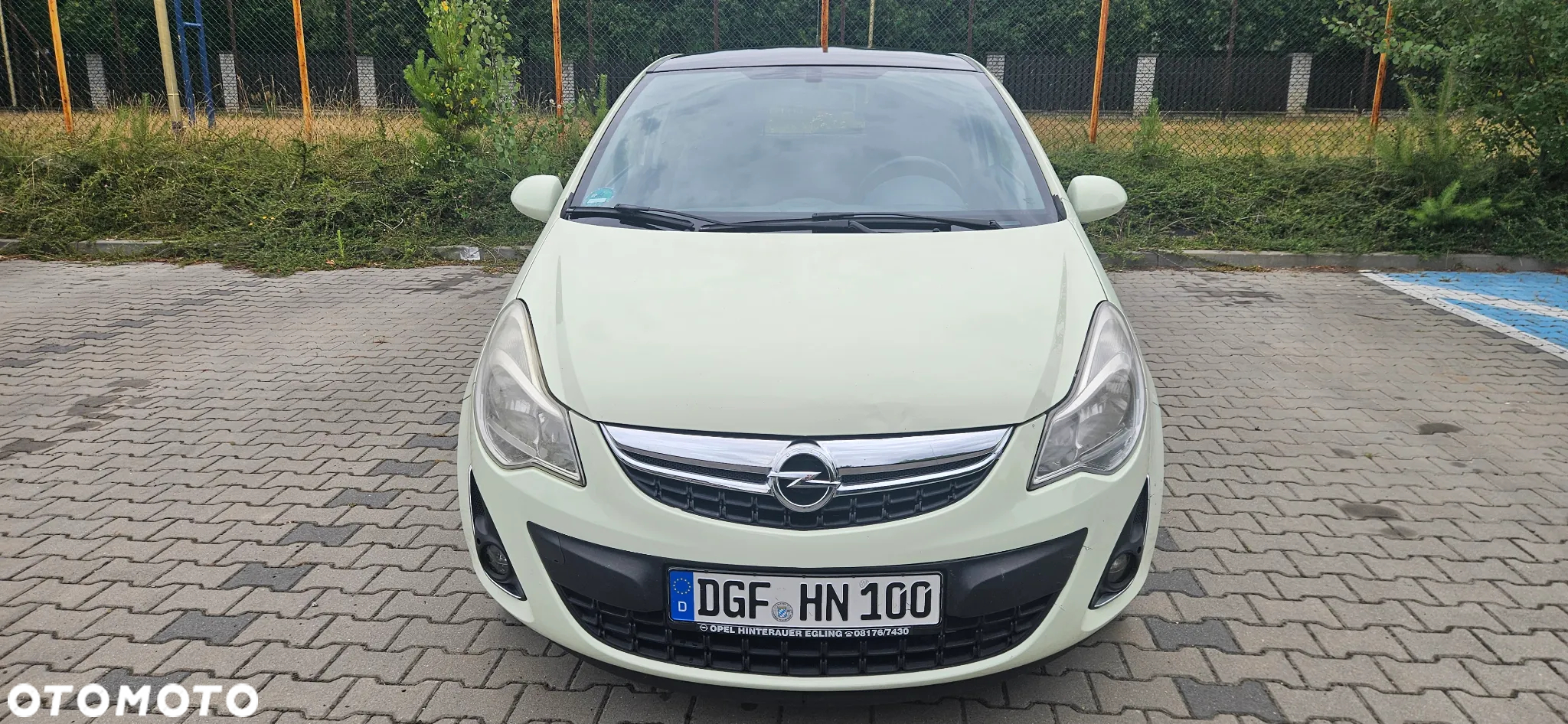 Opel Corsa 1.4 16V Satellite - 2