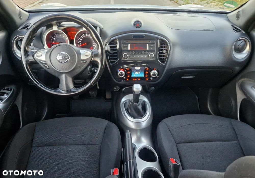 Nissan Juke 1.6 Acenta S&S - 23