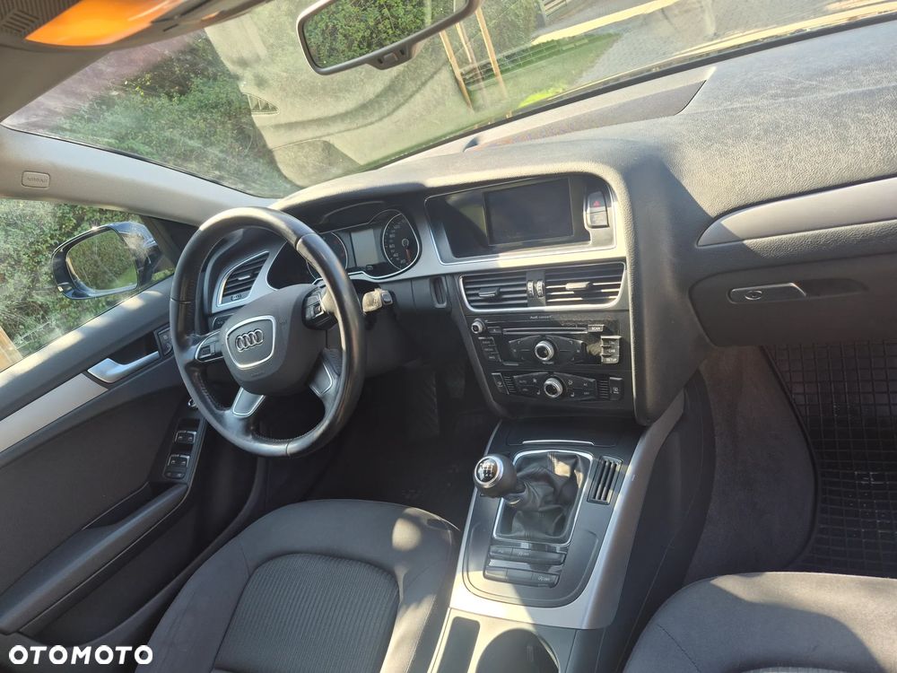 Audi A4 Avant 2.0 TDI - 14