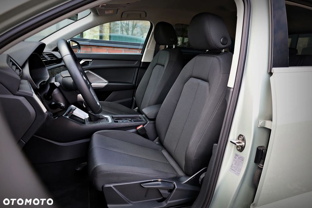 Audi Q3 Sportback - 26