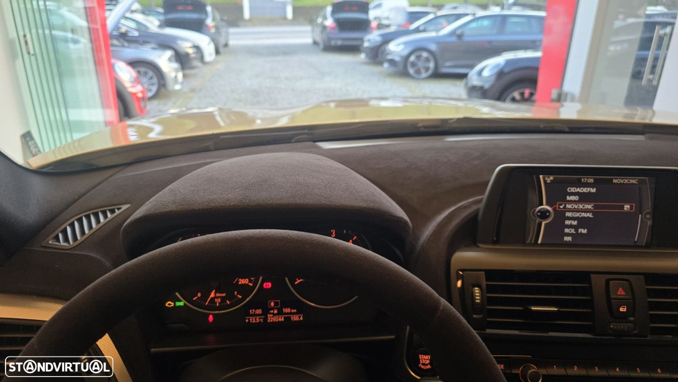 BMW 118 d Pack M - 36